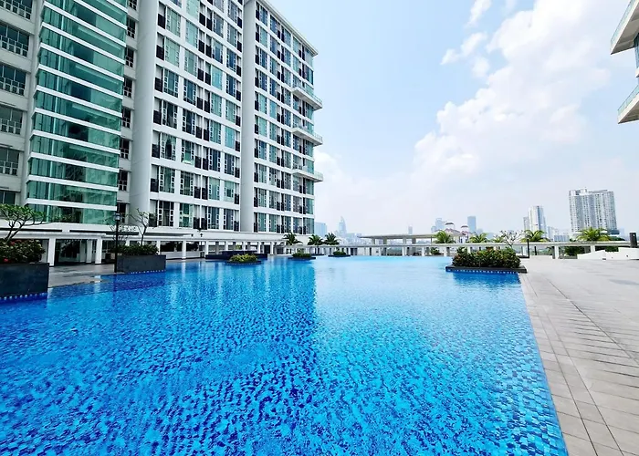Bright 7 Guests Scott Garden Duplex 1 Room Old Klang Road, Taman Desa, Kuchai Lama, Bangsar South, Pearl Point, Mid Valley, Kuala Lumpur